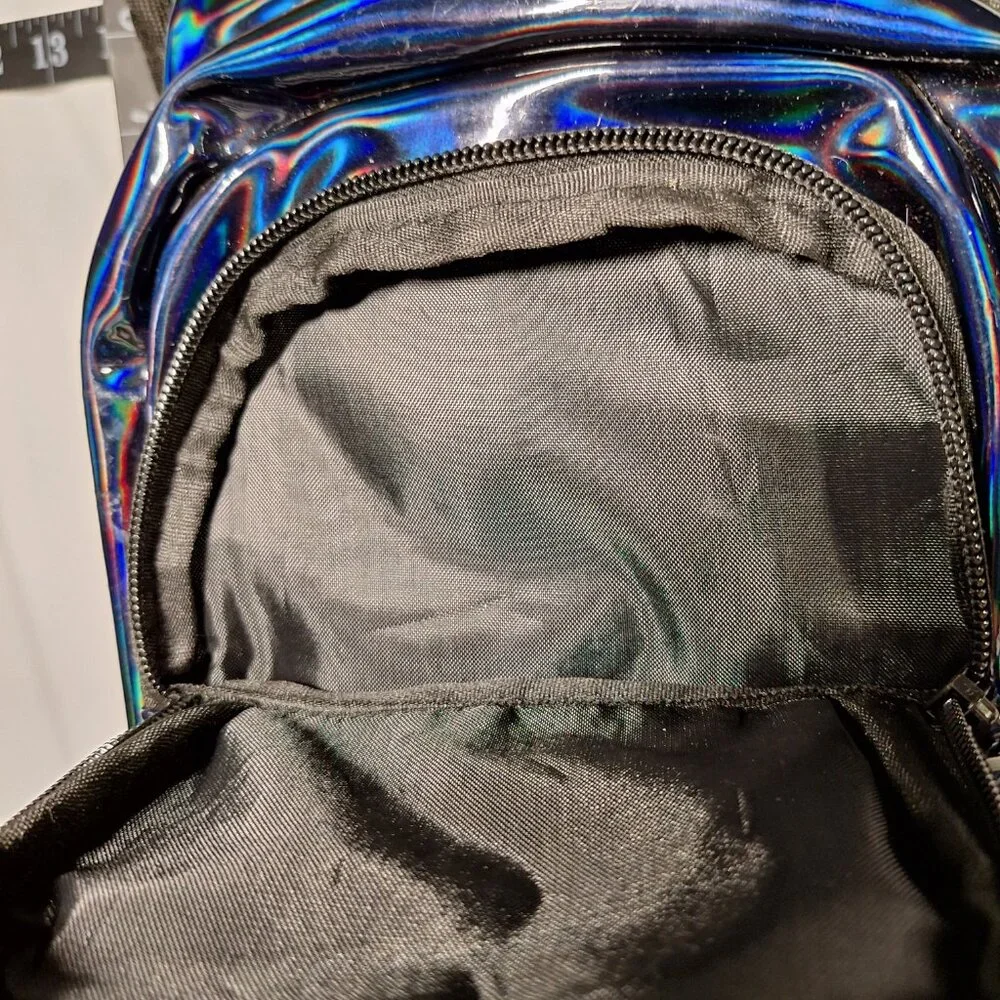 Vibedration Hydration Backpack w/o bladder - Holographic - Black - Used